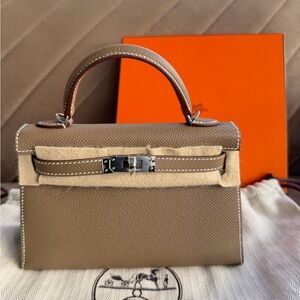 Hermès Kelly 20 Sellier Étoupe Epsom Palladium Hardware (PHW)